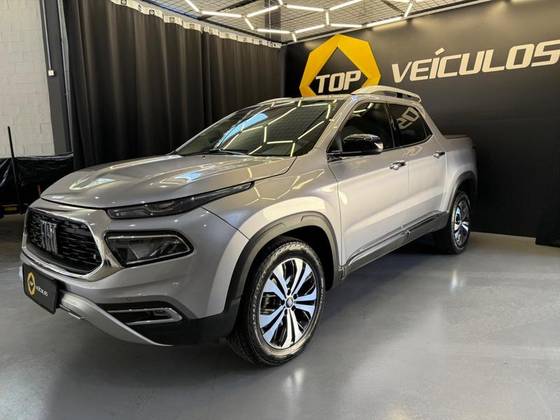FIAT TORO 2.0 16V TURBO DIESEL VOLCANO 4WD AT9 FIAT TORO 2.0 16V TURBO DIESEL VOLCANO 4WD AT9
